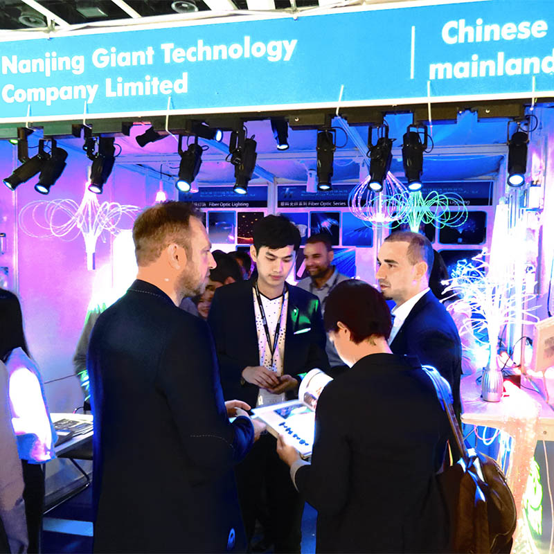 nanjing GIANT technology co , ltd 전시 라이브 쇼
